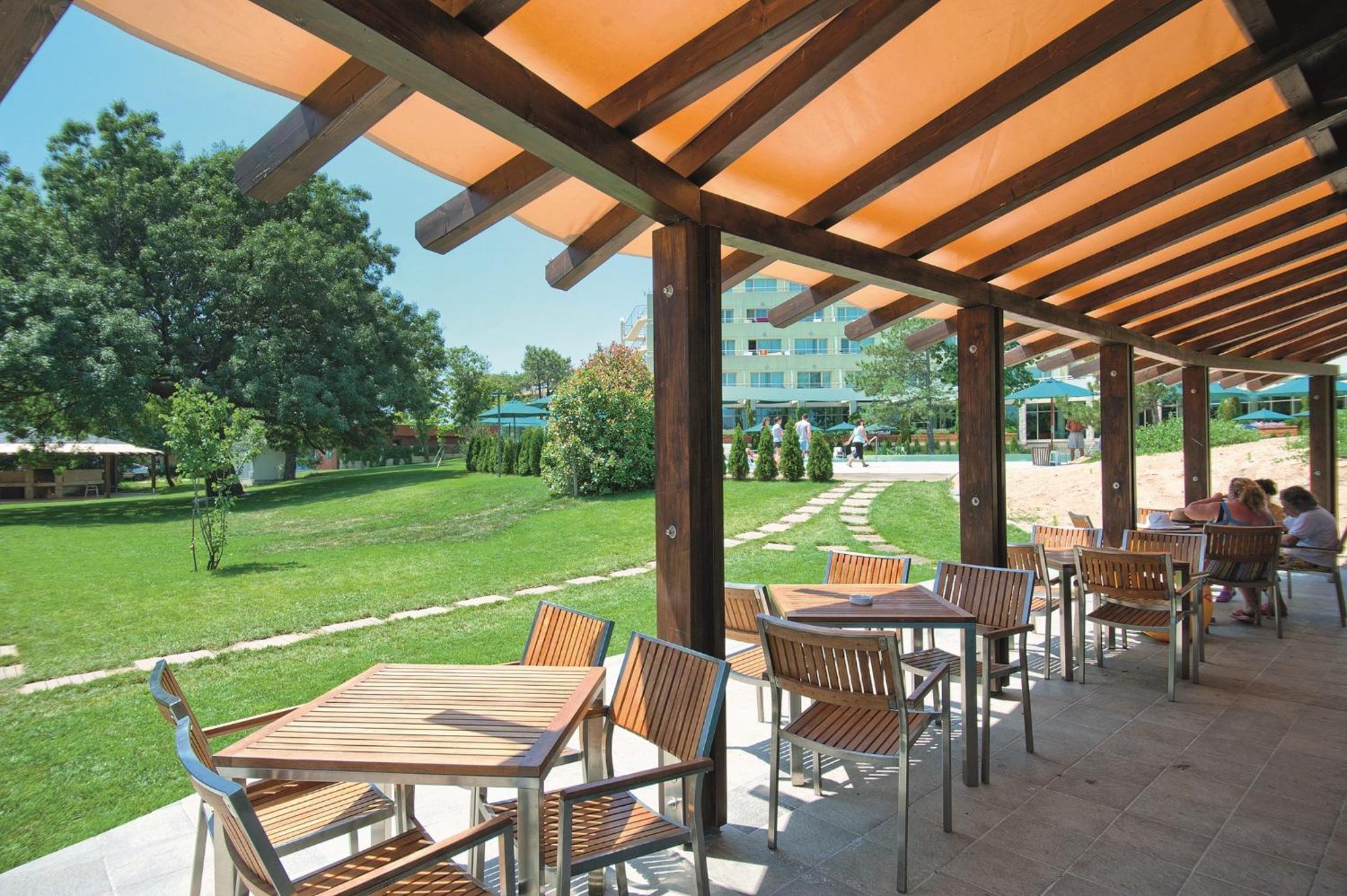 Jeravi Club Hotel Primorsko Exterior foto